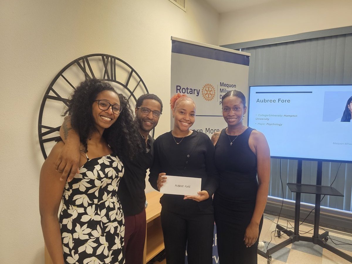 Scholarship Awards photo
